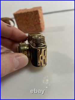 Vintage Minature Camera Made in Occupied Japan Hit Gold Colored & Instructions