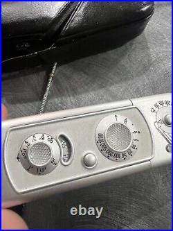 Vintage Minox B Miniature Spy Camera Lot with Manual FlashGun Chain & More Germany
