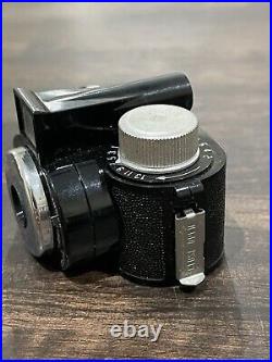 Vintage Pixie Whittaker Micro 16 Subminiature Spy Film Camera With Case (D1) Vintage Pixie Whittaker Micro 16 Subminiature Spy Film Camera With Case (D1)